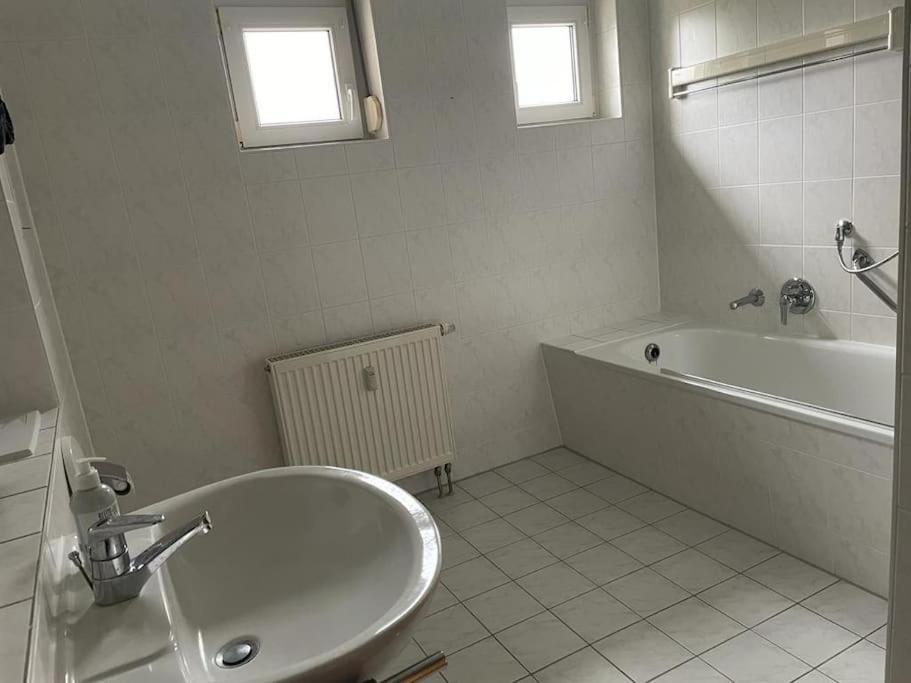 Traumhafte Wohnung Im Gruenen Elsterwerda Exteriér fotografie